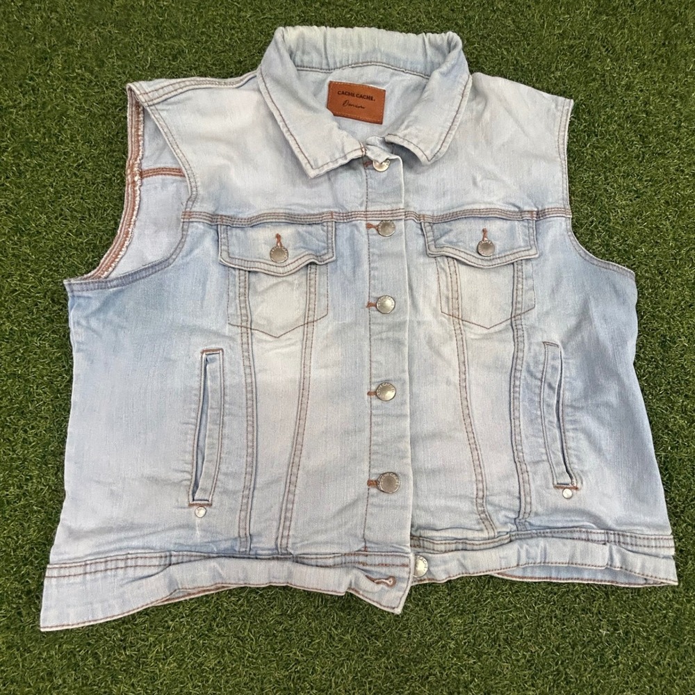 Cache Cache Denim Vest‎ Light Wash Button Front Sleeveless Jean Jacket Large